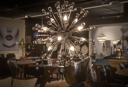 hazenkamp-design-luxerious-lamp-with-acrylic-spheres.jpg